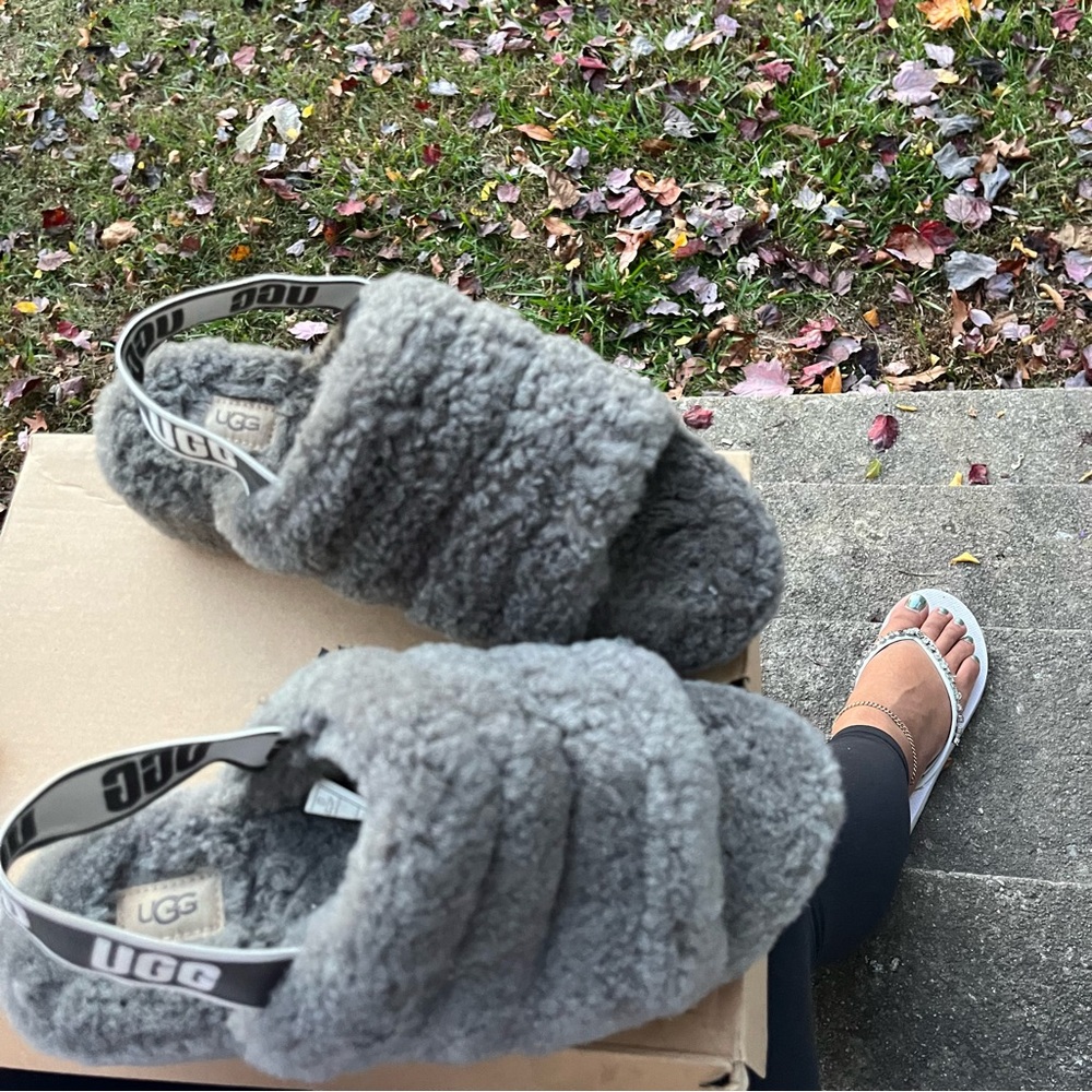 Ugg Fluff Yeah - image 8